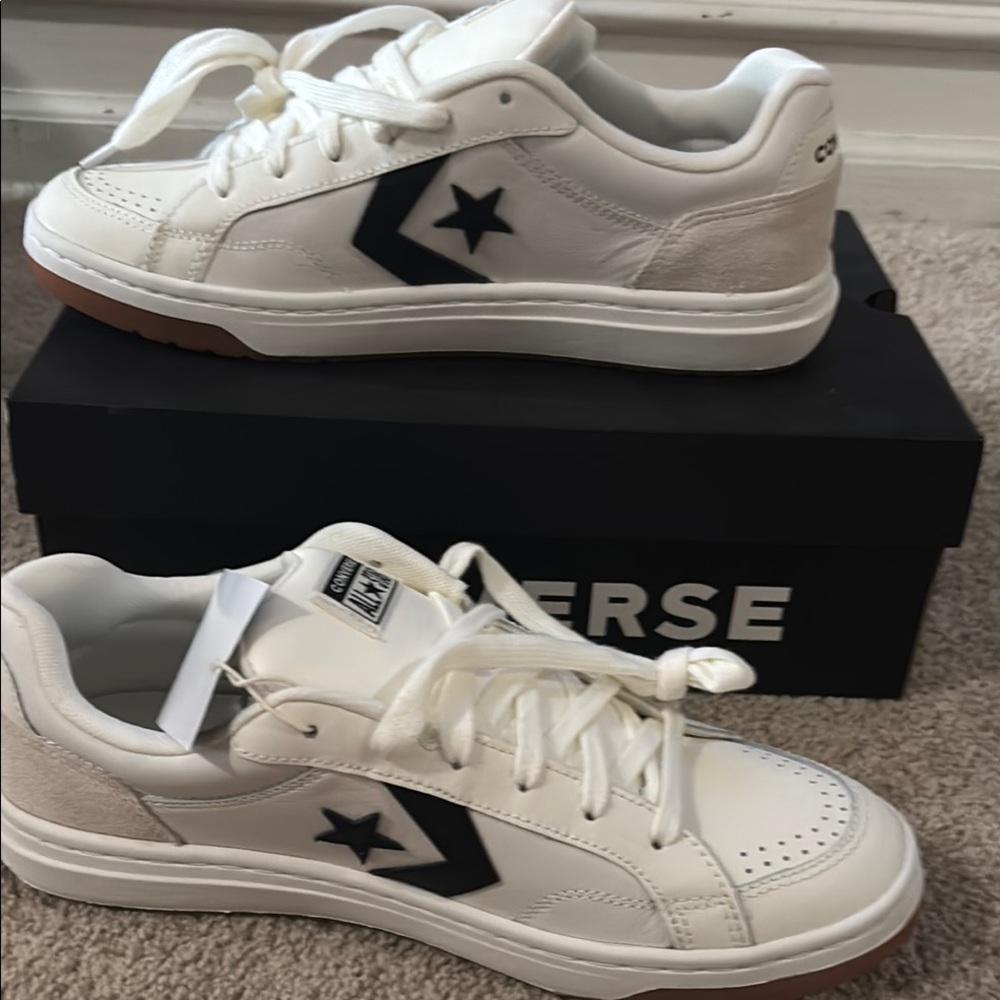Converse  Pro Blaze Classic, Men's 10.5 / Women's 12